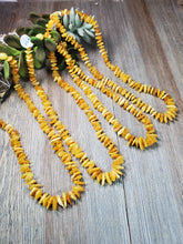 Load image into Gallery viewer, Lemon Chip Baltic Amber