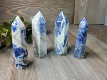 Load image into Gallery viewer, Light Sodalite Tower