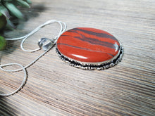 Load image into Gallery viewer, Large Red Tigers Eye T6