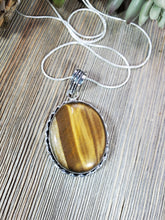 Load image into Gallery viewer, Tiger's Eye Pendant TE3