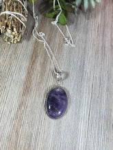 Load image into Gallery viewer, Amethyst Oval Pendant