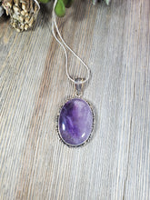 Load image into Gallery viewer, Amethyst Oval Pendant A2