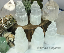 Load image into Gallery viewer, Small Selenite Towers