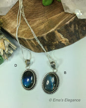 Load image into Gallery viewer, Medium Labradorite Pendants