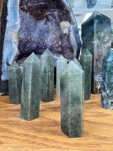 Load image into Gallery viewer, Moss Agate Tower