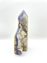 Load image into Gallery viewer, Large Chalcedony Tower