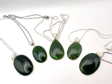 Load image into Gallery viewer, Vesonite Pendants