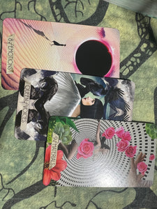 Card readings for Oct. 18
