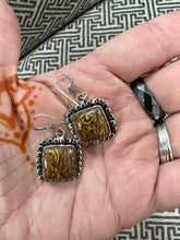 Load image into Gallery viewer, Calligraphy Jasper Earrings