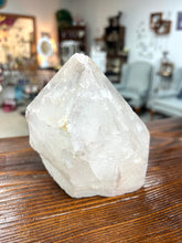 Load image into Gallery viewer, Huge Clear Quartz Point