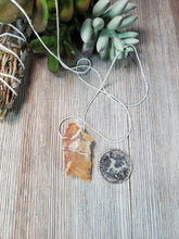 Load image into Gallery viewer, Honey Agate Pendant