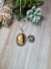 Load image into Gallery viewer, Tiger&#39;s Eye Pendant TE1