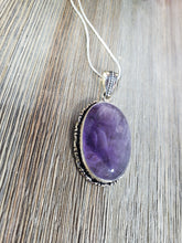 Load image into Gallery viewer, Amethyst Oval Pendant A2