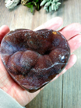 Load image into Gallery viewer, Druzy Agate Heart 2