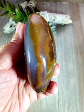 Load image into Gallery viewer, Druzy Agate Heart 34