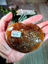 Load image into Gallery viewer, Druzy Agate Heart 27
