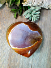 Load image into Gallery viewer, Druzy Agate Heart 37