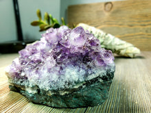 Load image into Gallery viewer, Amethyst Candle Holder