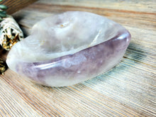 Load image into Gallery viewer, Fluorite Heart Bowl 12