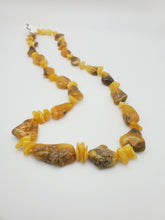 Load image into Gallery viewer, Large Lemon Baltic Amber