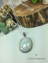 Load image into Gallery viewer, Large Moonstone Pendant