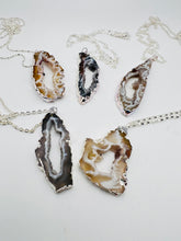 Load image into Gallery viewer, Agate Slice Pendants